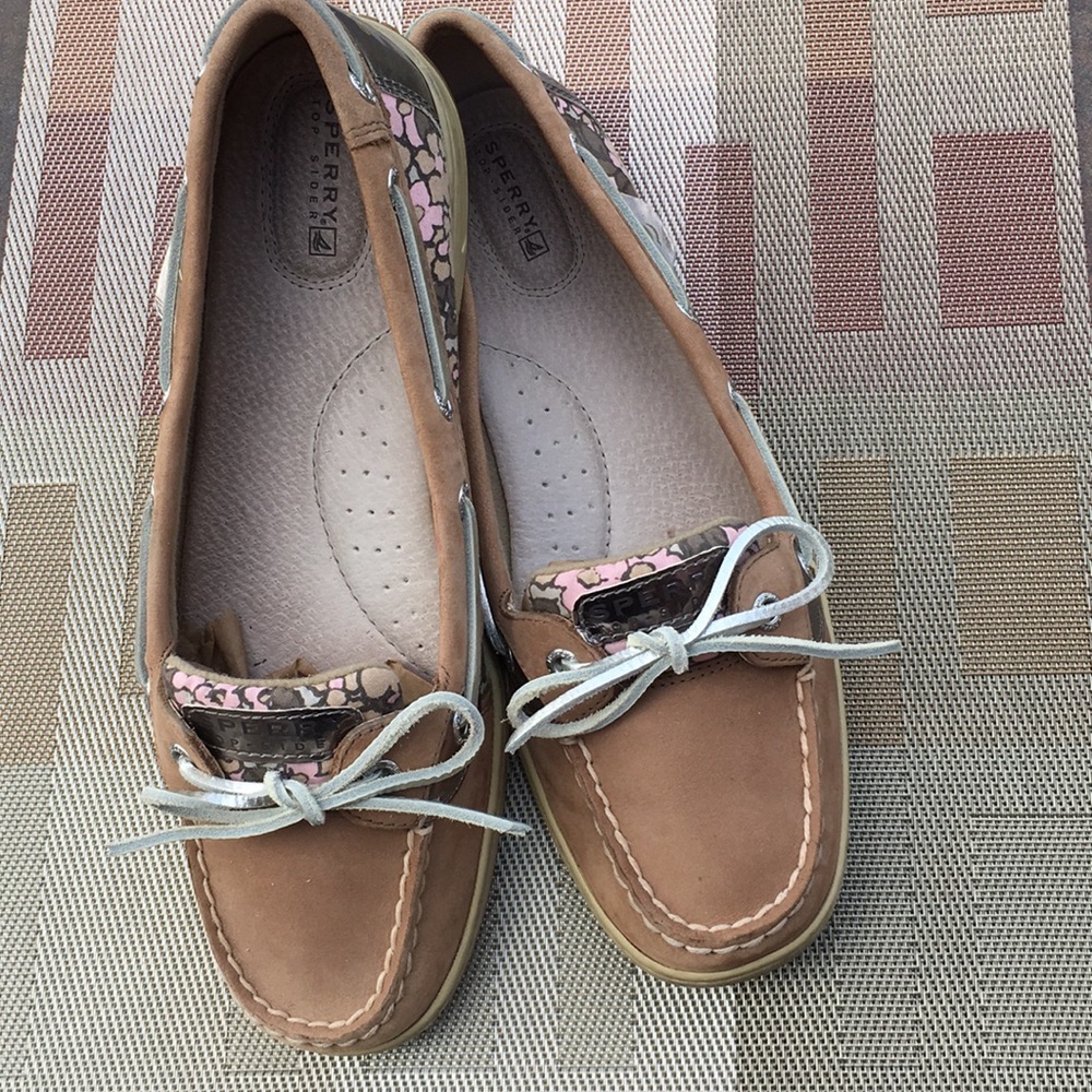 🌺Sold🌺  Sperry angelfish topsiders size10